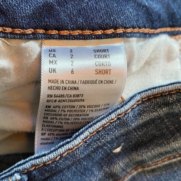 Ripped American Eagle Denim Jeans - Picture 12 of 13